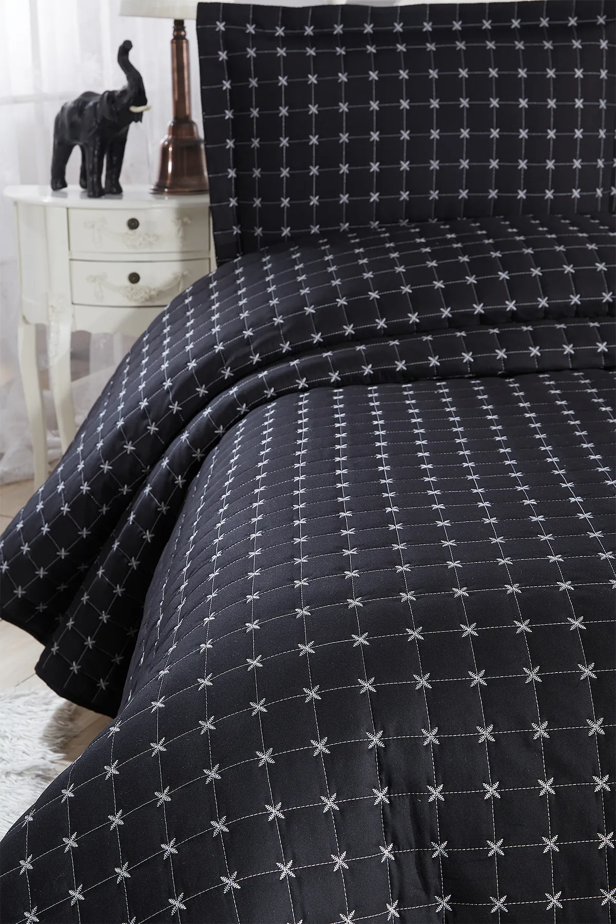 Çeyiz Diyarı  Gesteppte Tagesdecke „Star“ für Einzelbett, Schwarz