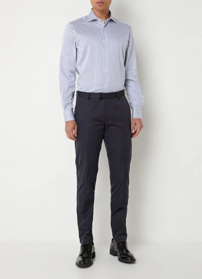 Cămașă Boggi Milano slim fit cu dungi imprimate.