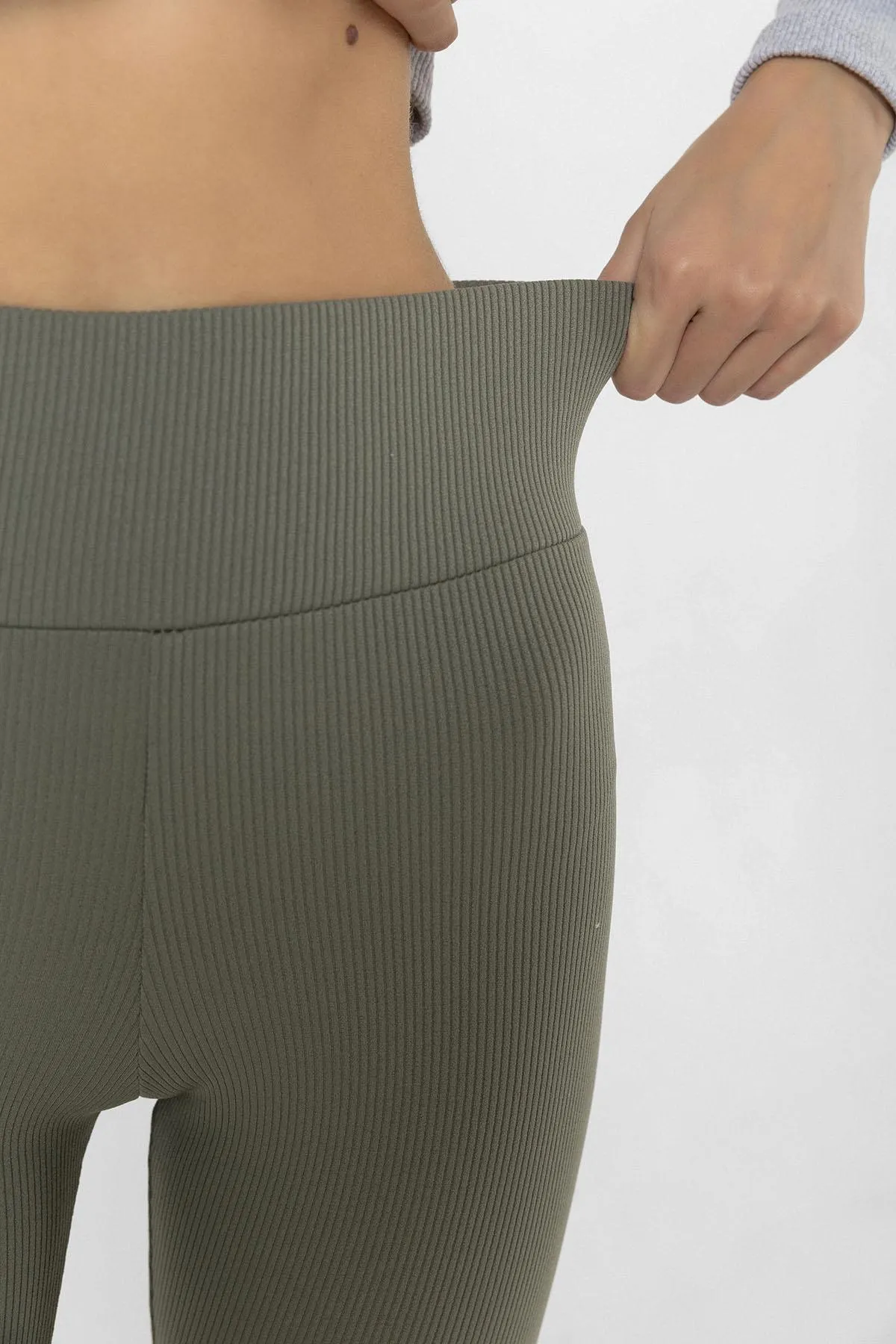 Domoda  Innenseite aus mintfarbenem Fleece, elastisch, erhöht, gerippt, Interlock-Winterstrick-Leggings mit Raffung @verona