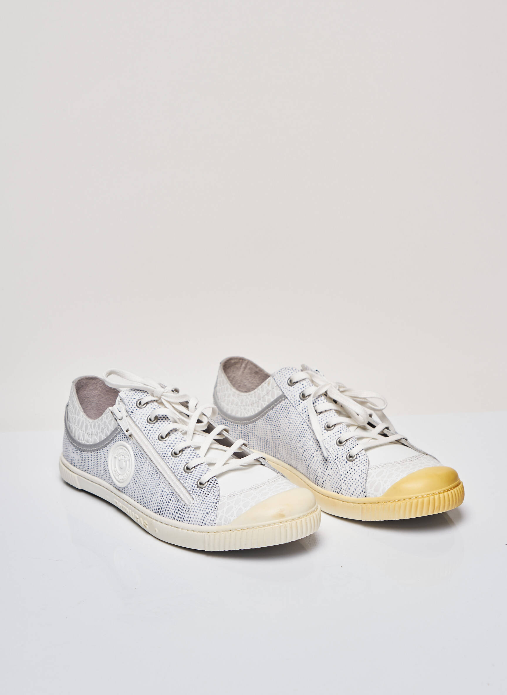 Pataugas Baskets Femme couleur gris