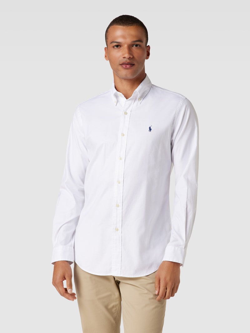 Custom Fit Freizeithemd mit Button-Down-Kragen in weiß