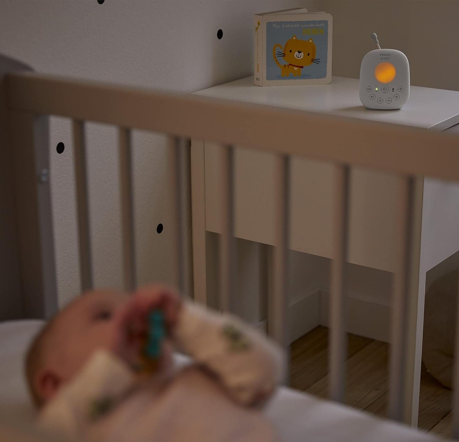 Philips Babyphone Kinderkamera, Baby Kamera, Babyphone, DECT-Technologie, Eco-Mode, Nachtsicht,300m Reichweite,Strahlungsarm, Audio-Überwachung, Mikrofon, Babykamera mit Monitor, Video Kamera, Halterung, Philips Avent, Babyphone mit kamera, Camera ba