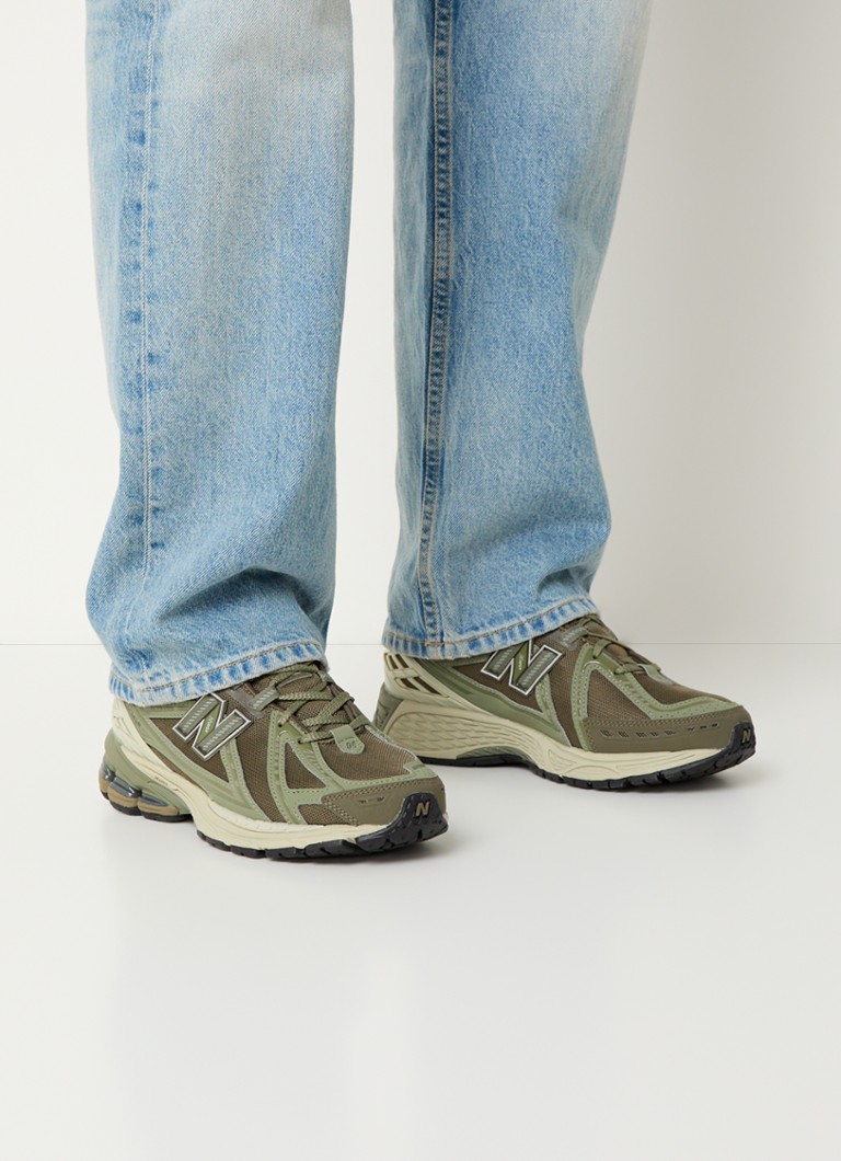 Teniși New Balance 1906 cu detalii din piele
