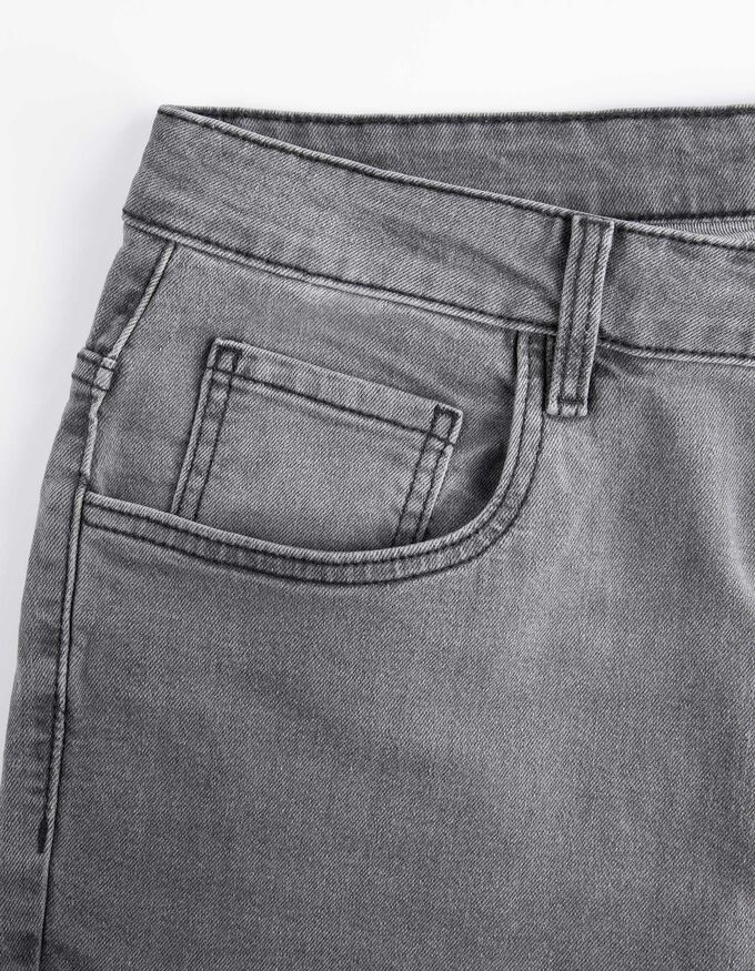 Basic Jeans - Slim Fit