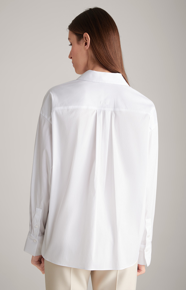 Long-Bluse in Weiß