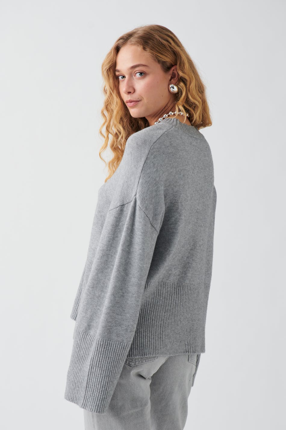 Knitted crew neck sweater