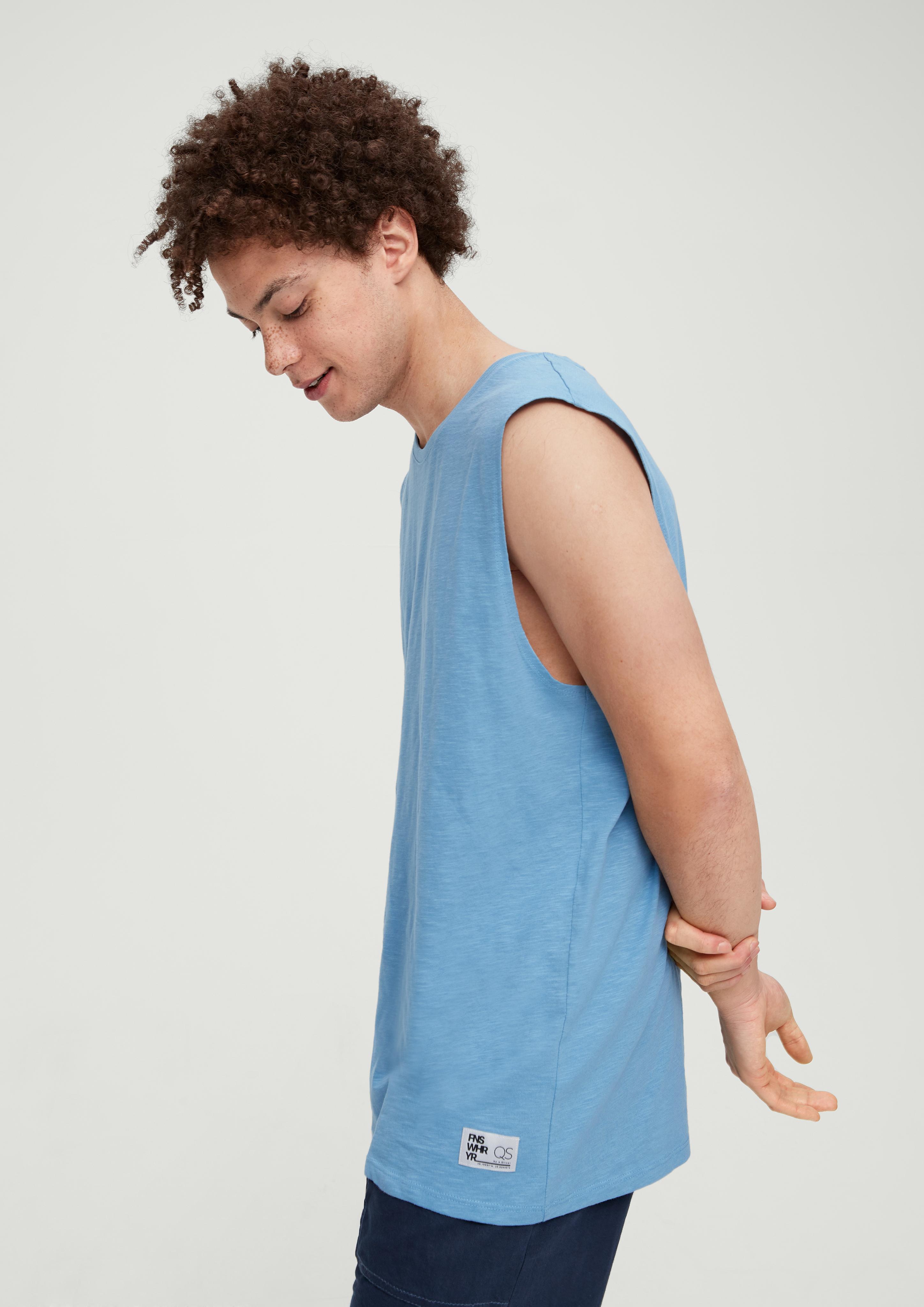 Ärmelloses Shirt aus Baumwolle  2130273-5196