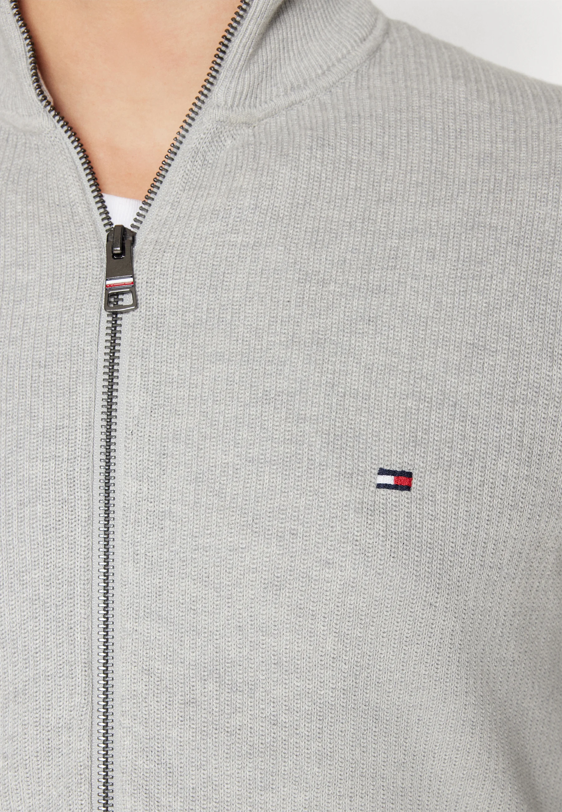 Tommy Hilfiger Cárdigan con cremallera y estructura de cadena
