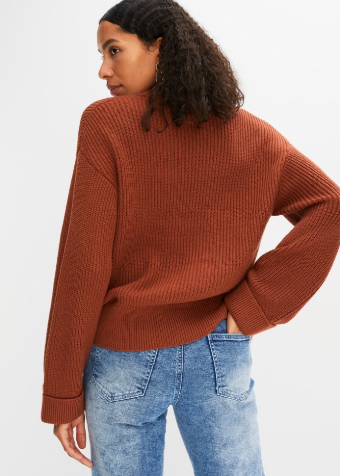 Ripppullover mit weitem Ärmel