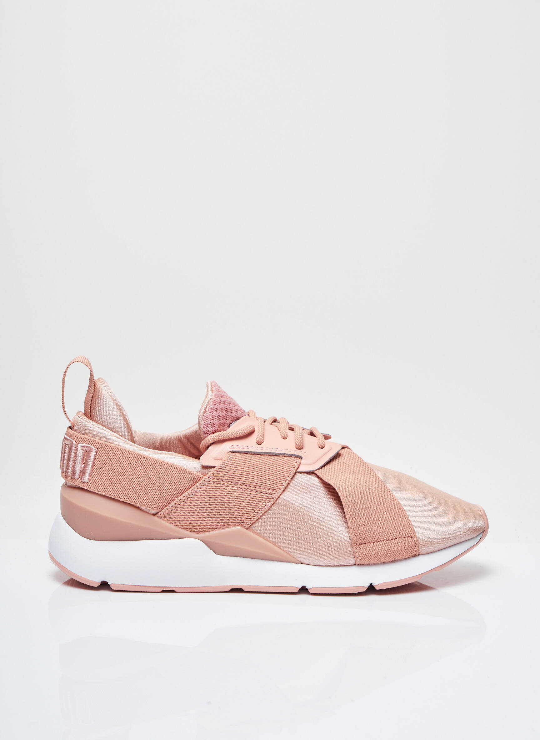 Puma Baskets Femme couleur rose