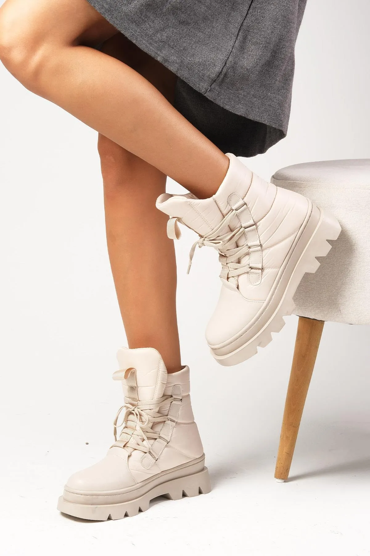 Mio Gusto  Stiefelette - Beige - Flacher Absatz