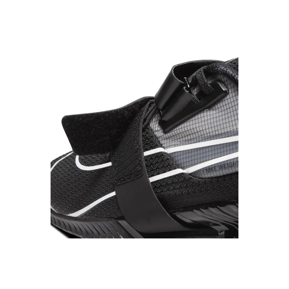 Nike Romaleos 4 CD3463-010 / schwarz