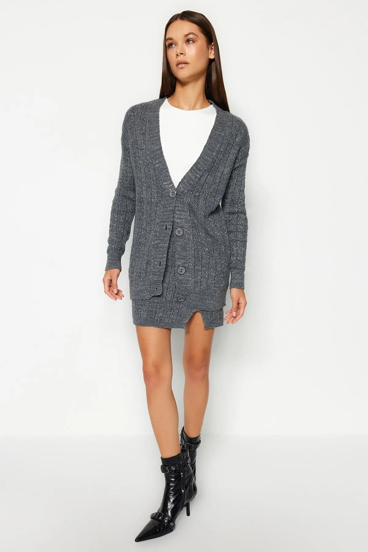 Trendyol Collection  Anthrazit Glitzernder Rock-Cardigan Strickoberteil und -unterteil Set TWOAW24AU00090