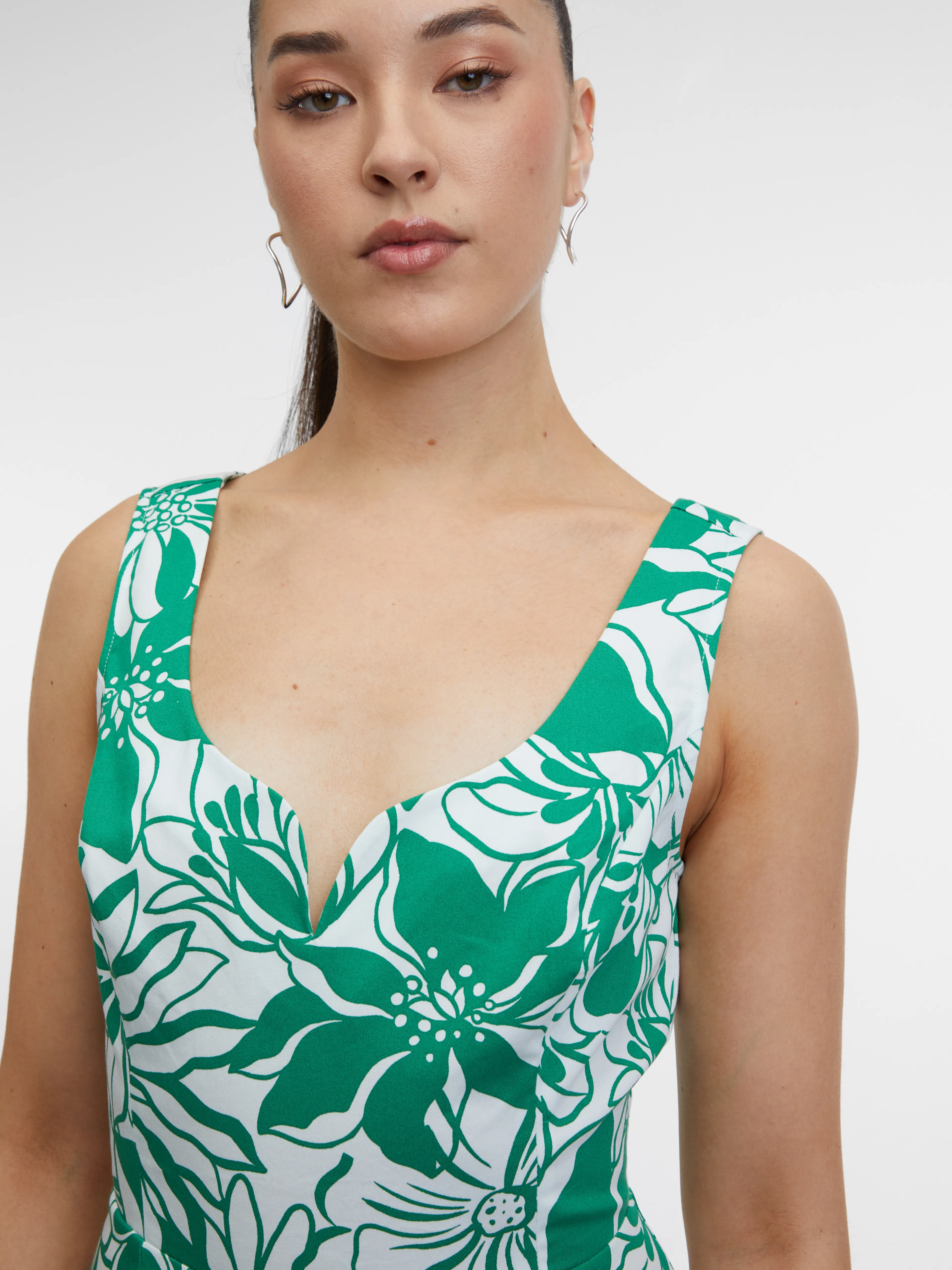 Grünes gemustertes Damenkleid ORSAY