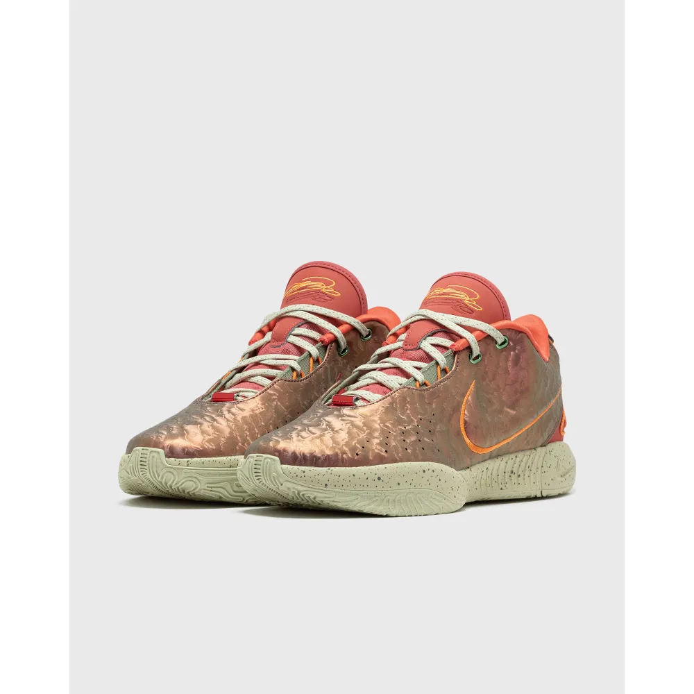 Nike Lebron XXI FN0708-800 / rot
