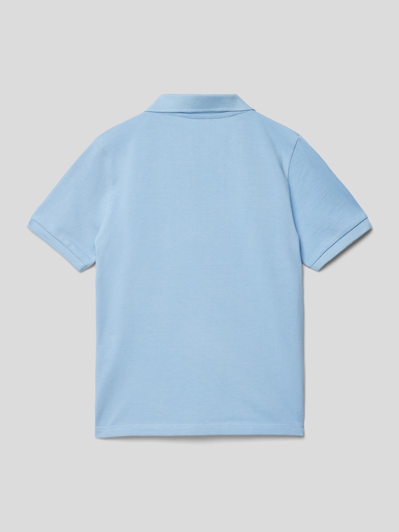 Poloshirt mit Label-Patch in hellblau