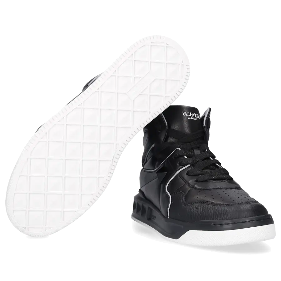 Valentino Garavani - Sneaker high ONE STUD Nappaleder - schwarz