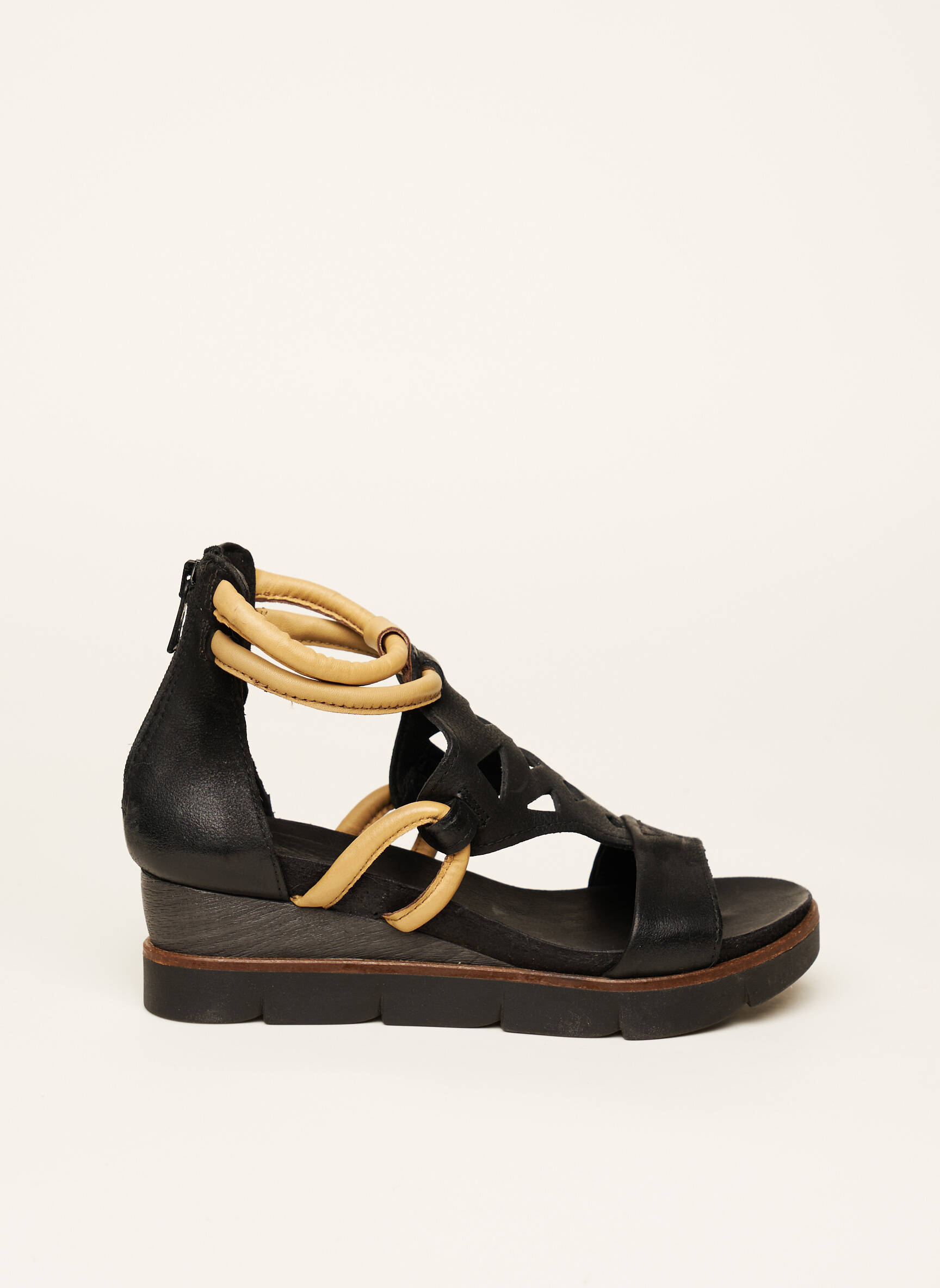 Mjus Sandales Nu Pieds Femme couleur noir