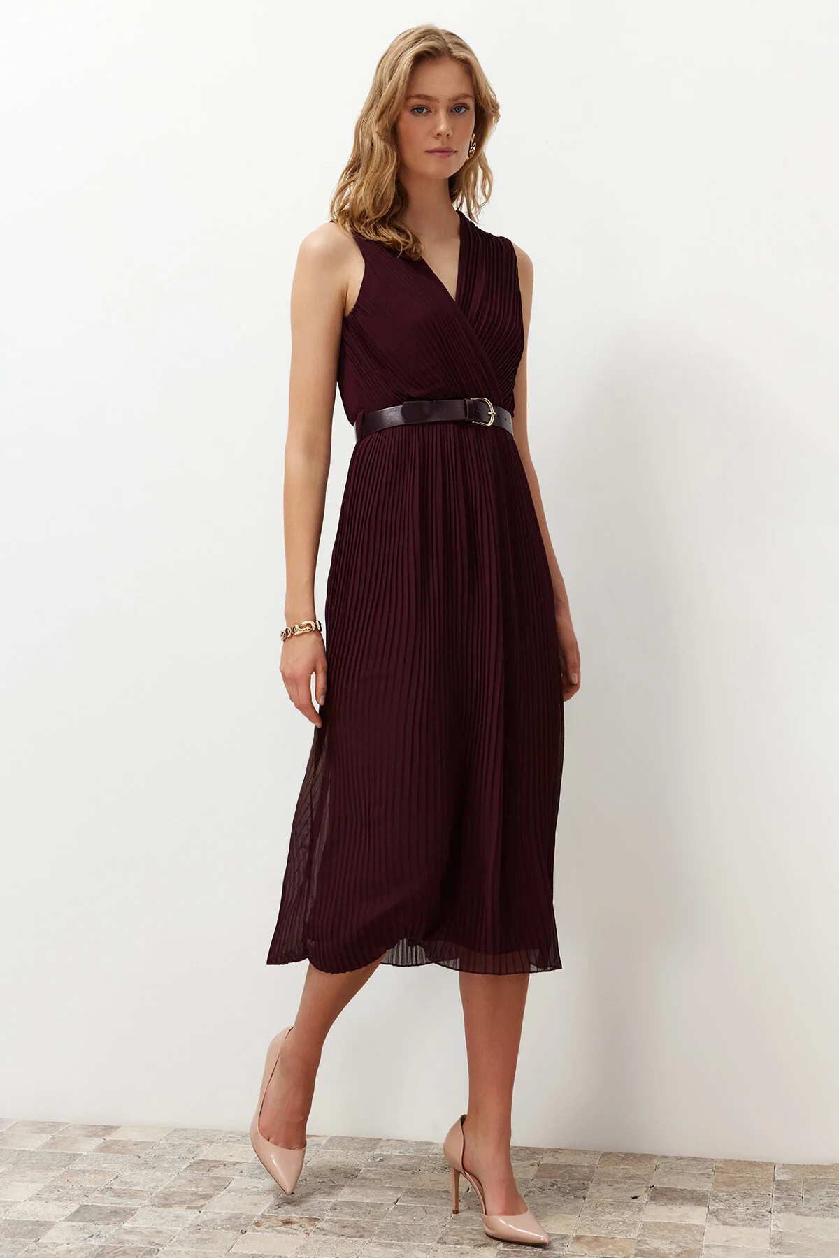 Trendyol Collection  Pflaumenfarbenes gewebtes Midikleid TWOSS24EL00774