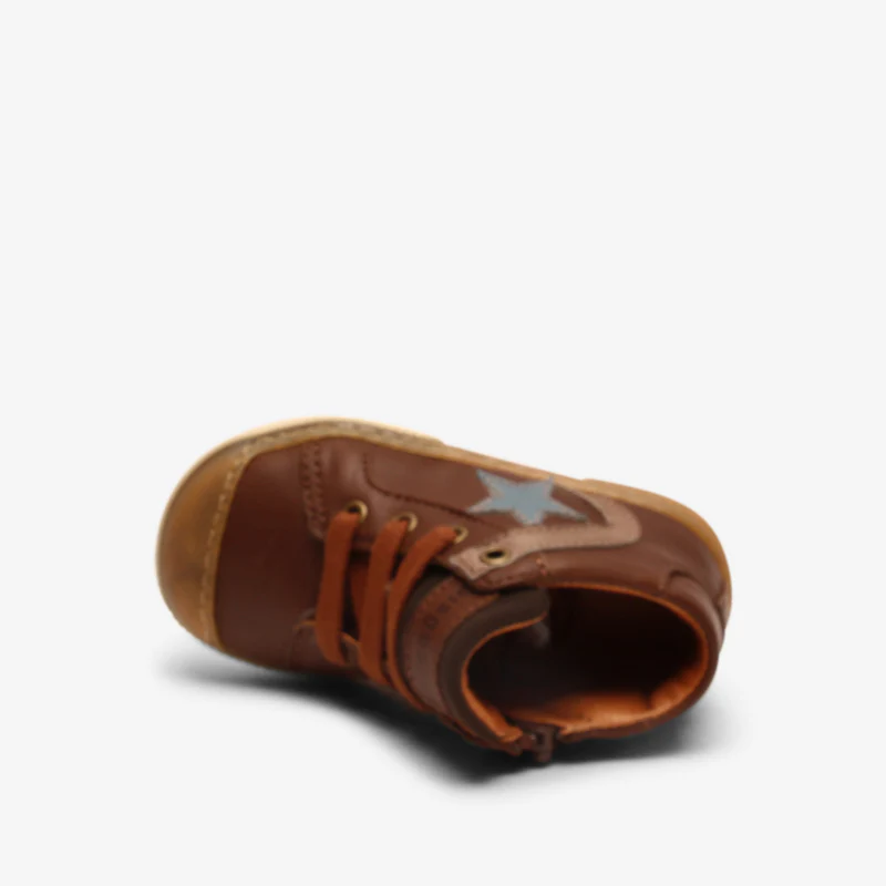 holger chocolate - Braun