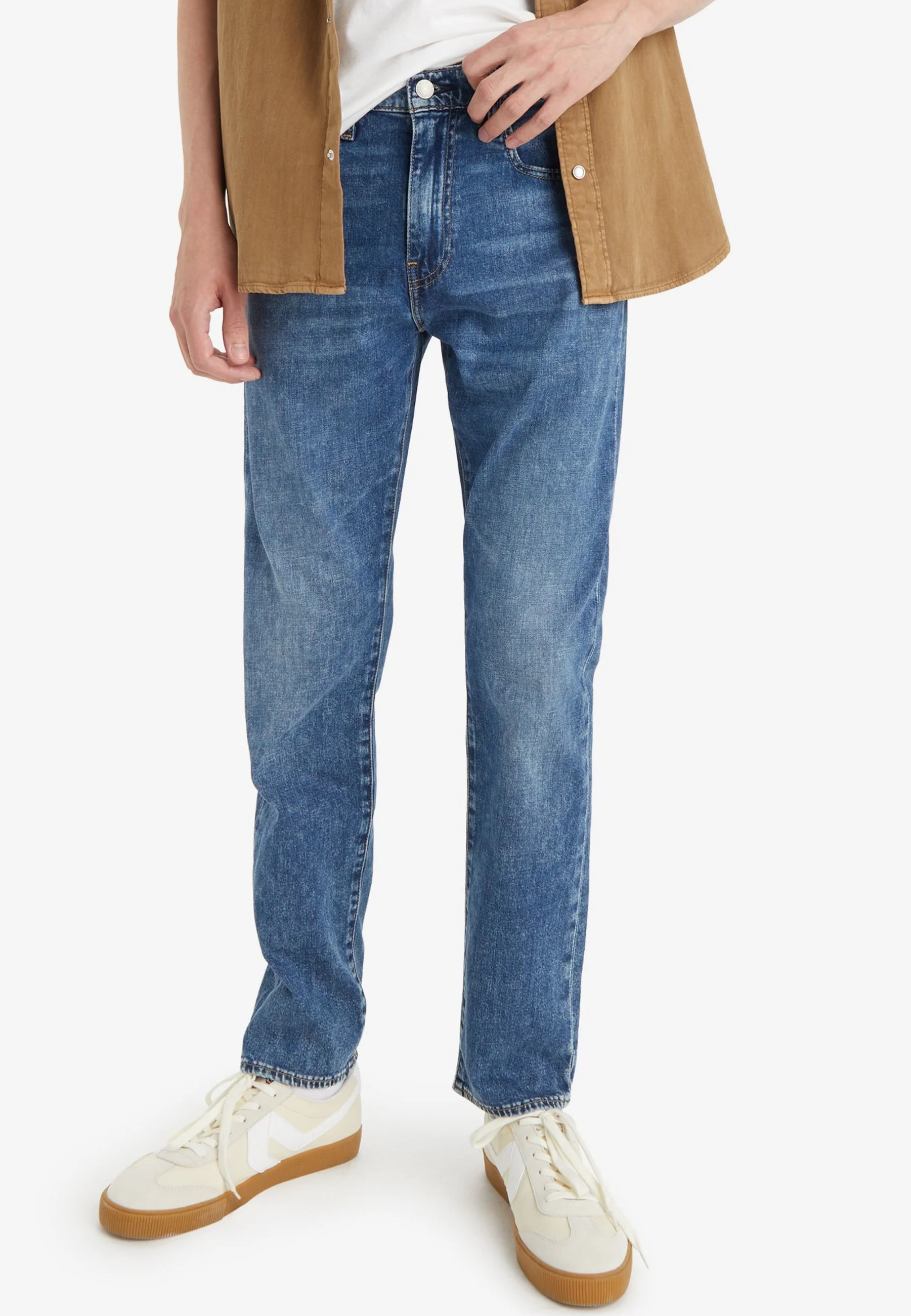 Levi's® 502™ TAPER - Vaqueros de corte cónico