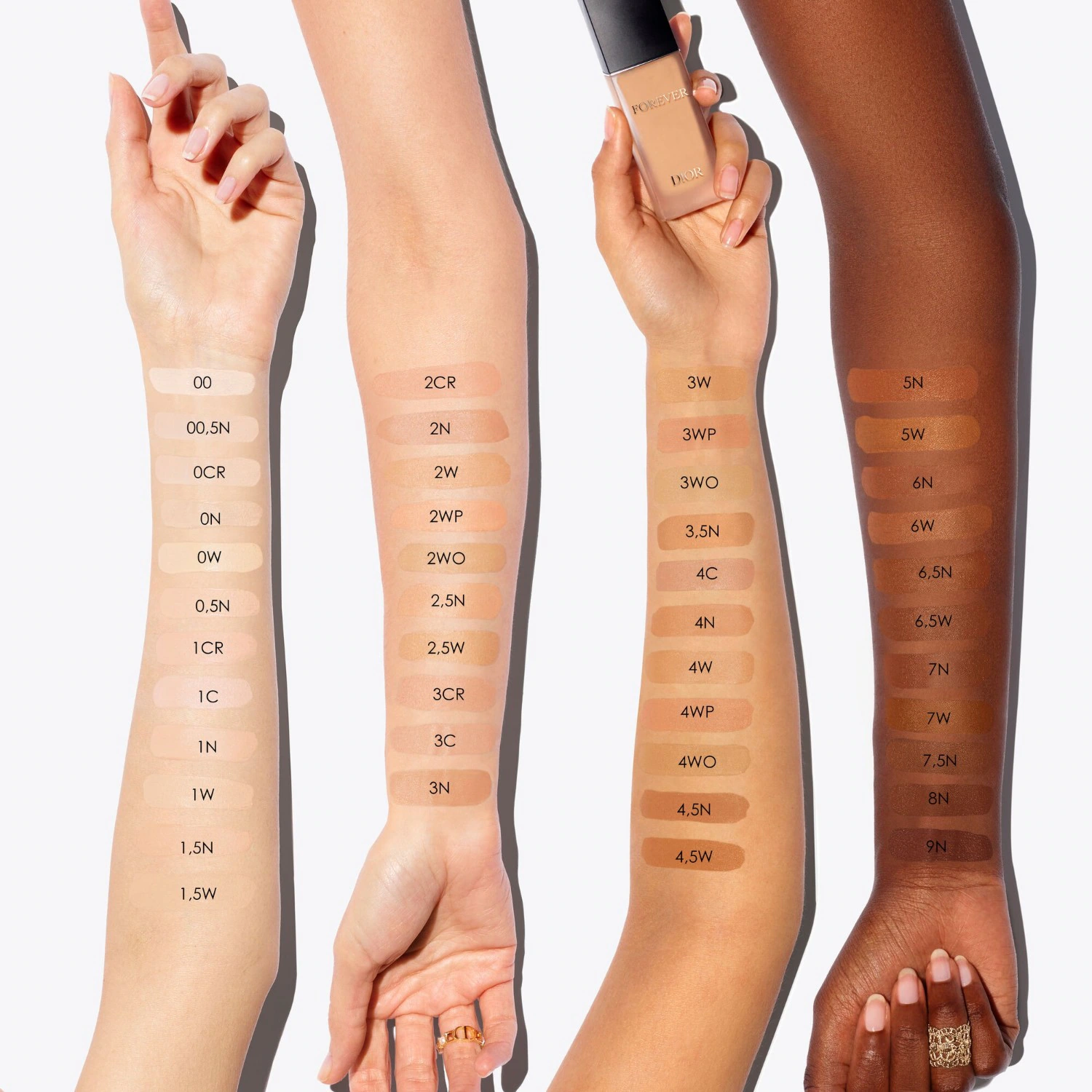 DIOR Matte Foundation - Трајност 24 сата - Отпоран на пренос - Чиста формула