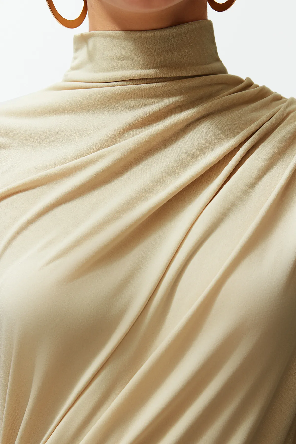 Trendyol Collection  Stein Rüschen/Drapiert Detail Tailliert/Tailliert Kurzarm Stehkragen Stretch Strick Bluse TWOSS24BZ00426