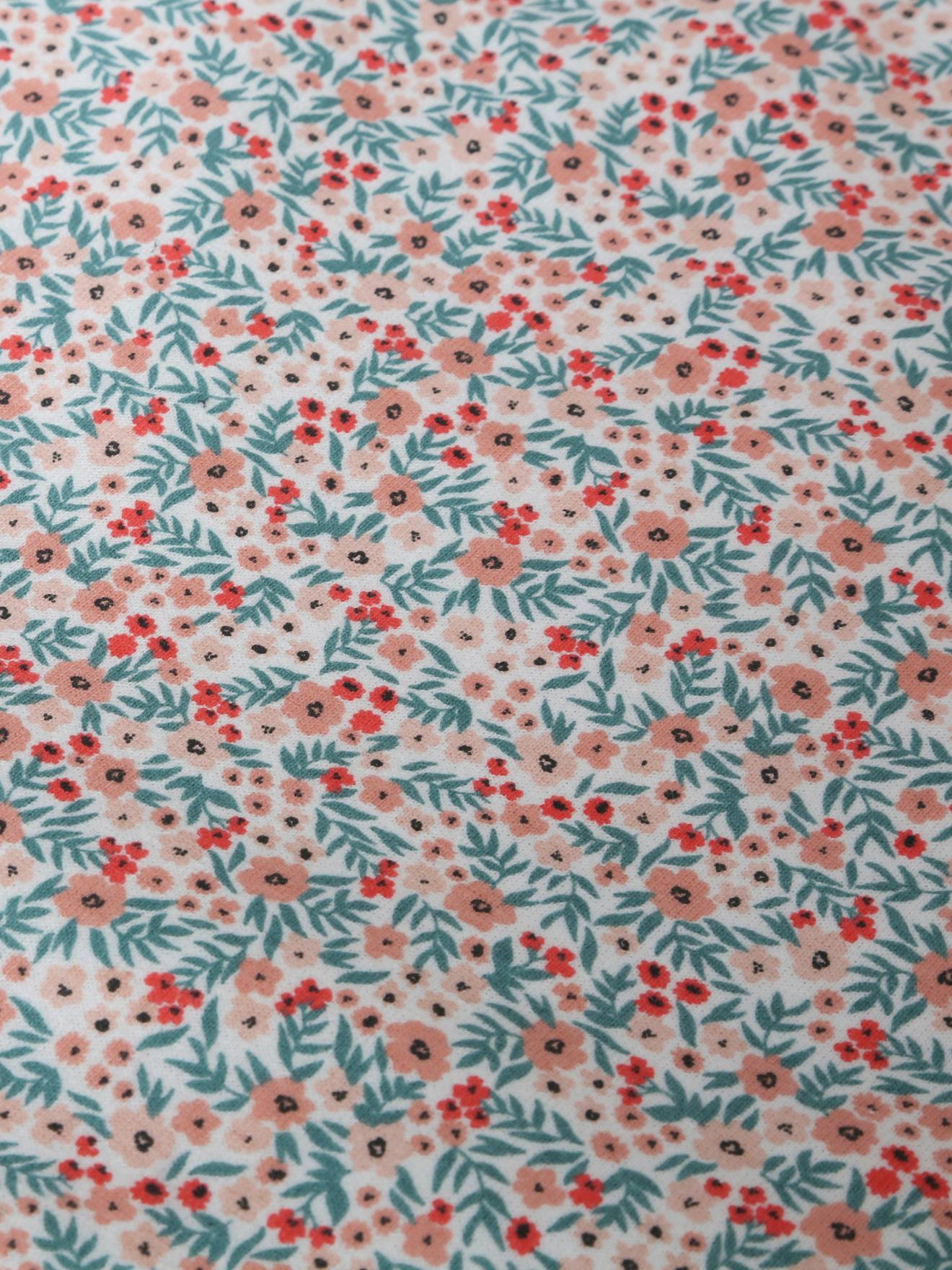 Coussin d'allaitement + housse de protection Bio Collection imprimé fleuri