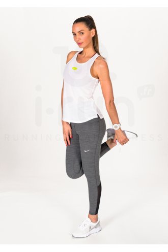 Nike One Icon Clash W