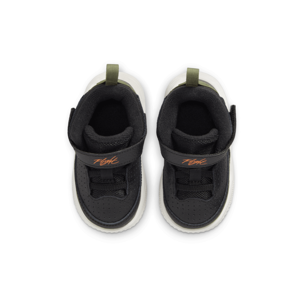 NIKE JORDAN Max Aura 5 DZ4355-003 / schwarz
