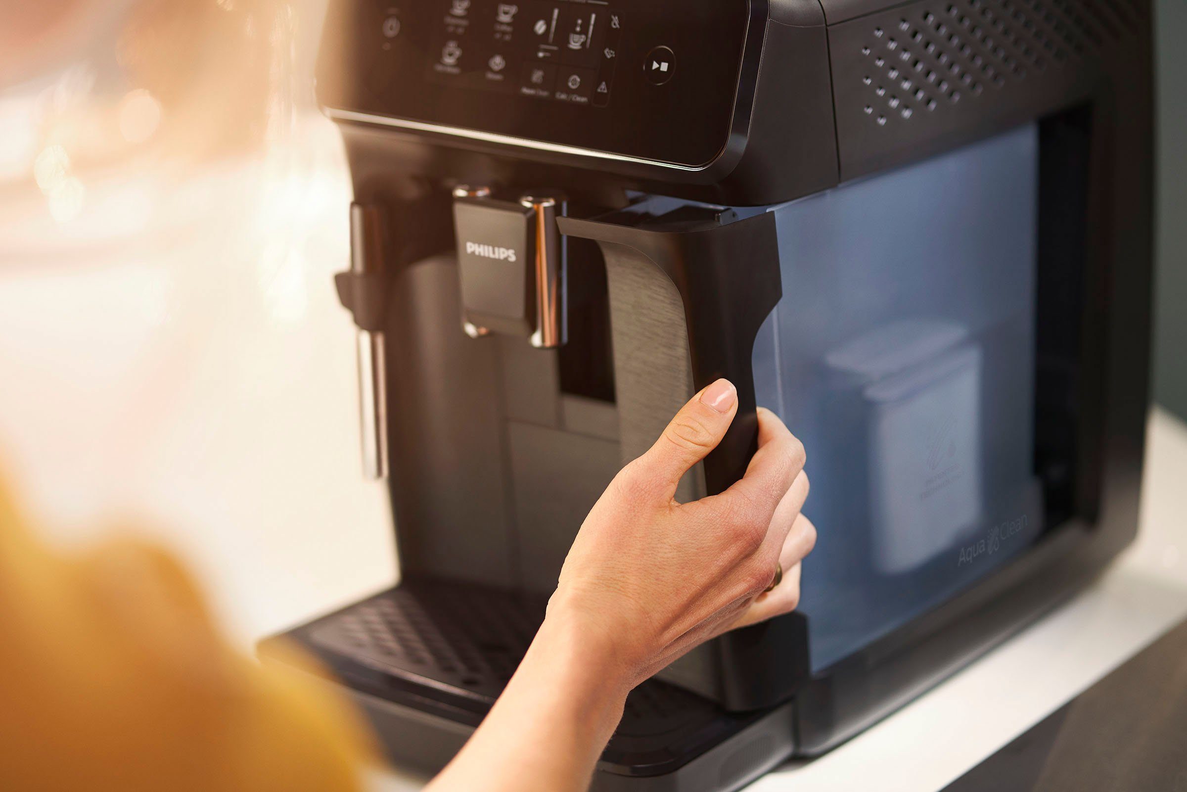 Philips Kaffeevollautomat 2200 Serie EP2220/10, für 2 Kaffeespezialitäten und anpassbarer Aromastärke, mattschwarz