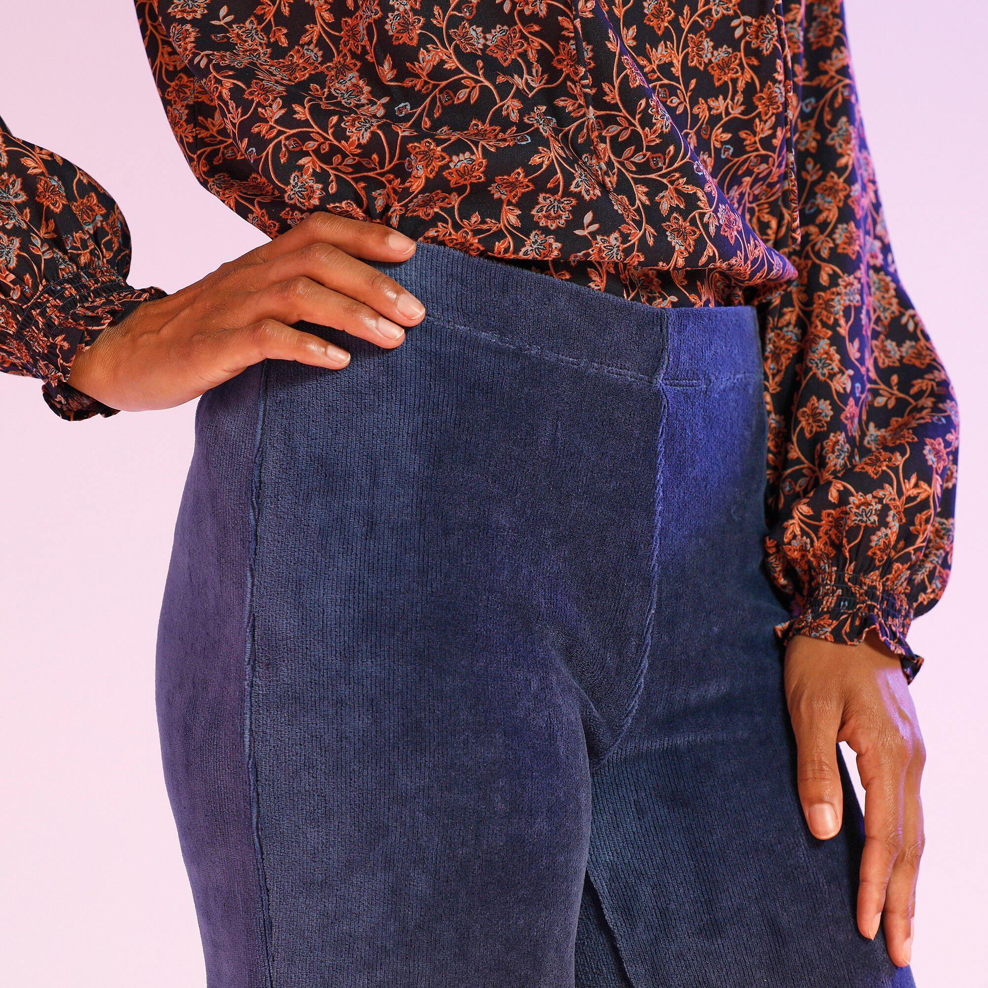 Pantalon large en velours hyper confort