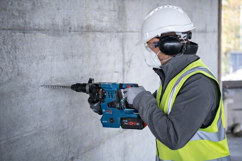 Bosch Blue 0611921003 GBH 18V-28 CF kombinasjonshammer med støvavsug 18V 8,0Ah ProCore i L-Boxx 238 611921003