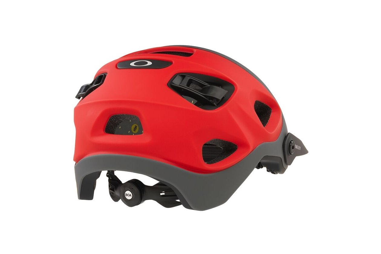 Oakley DRT5