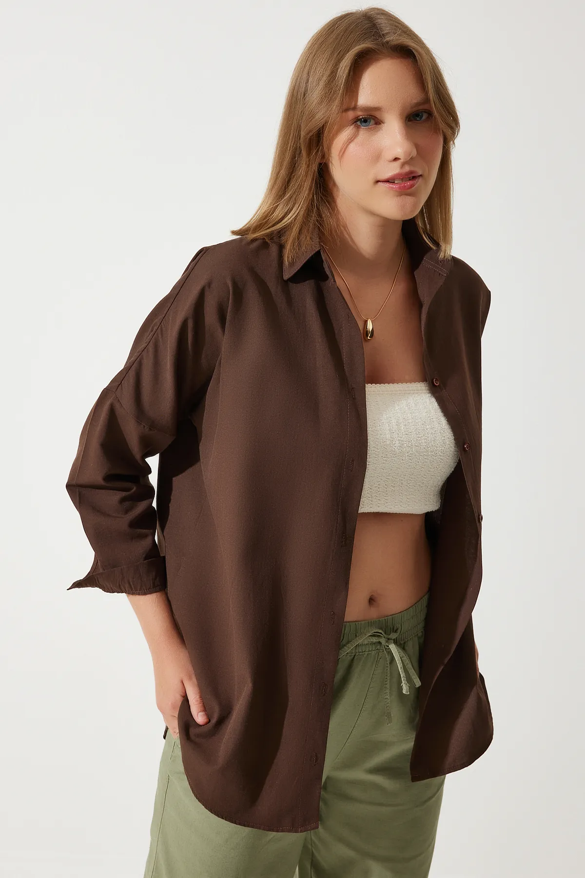 Happiness İstanbul  Bitter Brown Oversize Long Basic Shirt für Damen DD00842