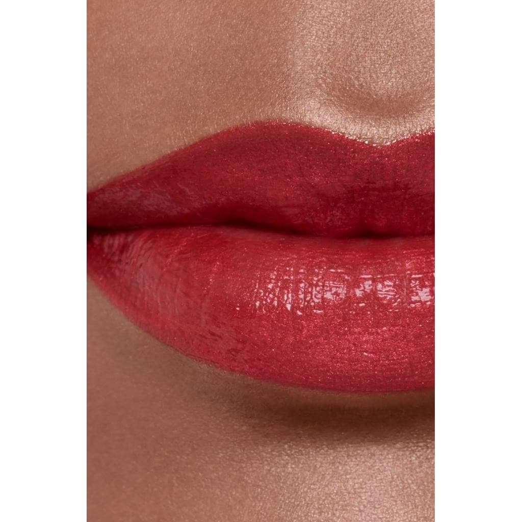 CHANEL ROUGE COCO BLOOM