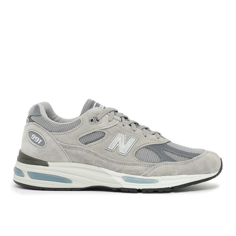 New Balance 991v2 