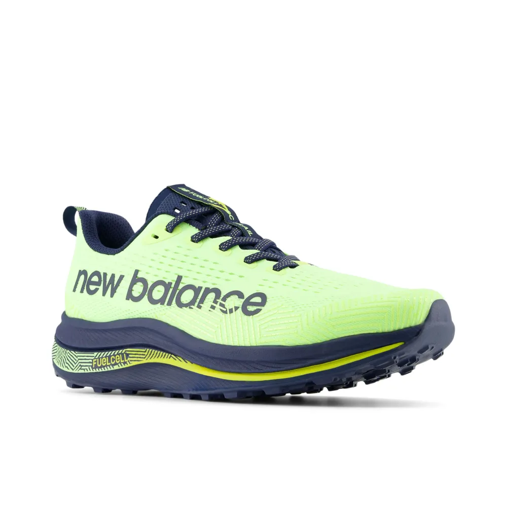 New Balance FuelCell SuperComp Trail MTTRXCC / grün