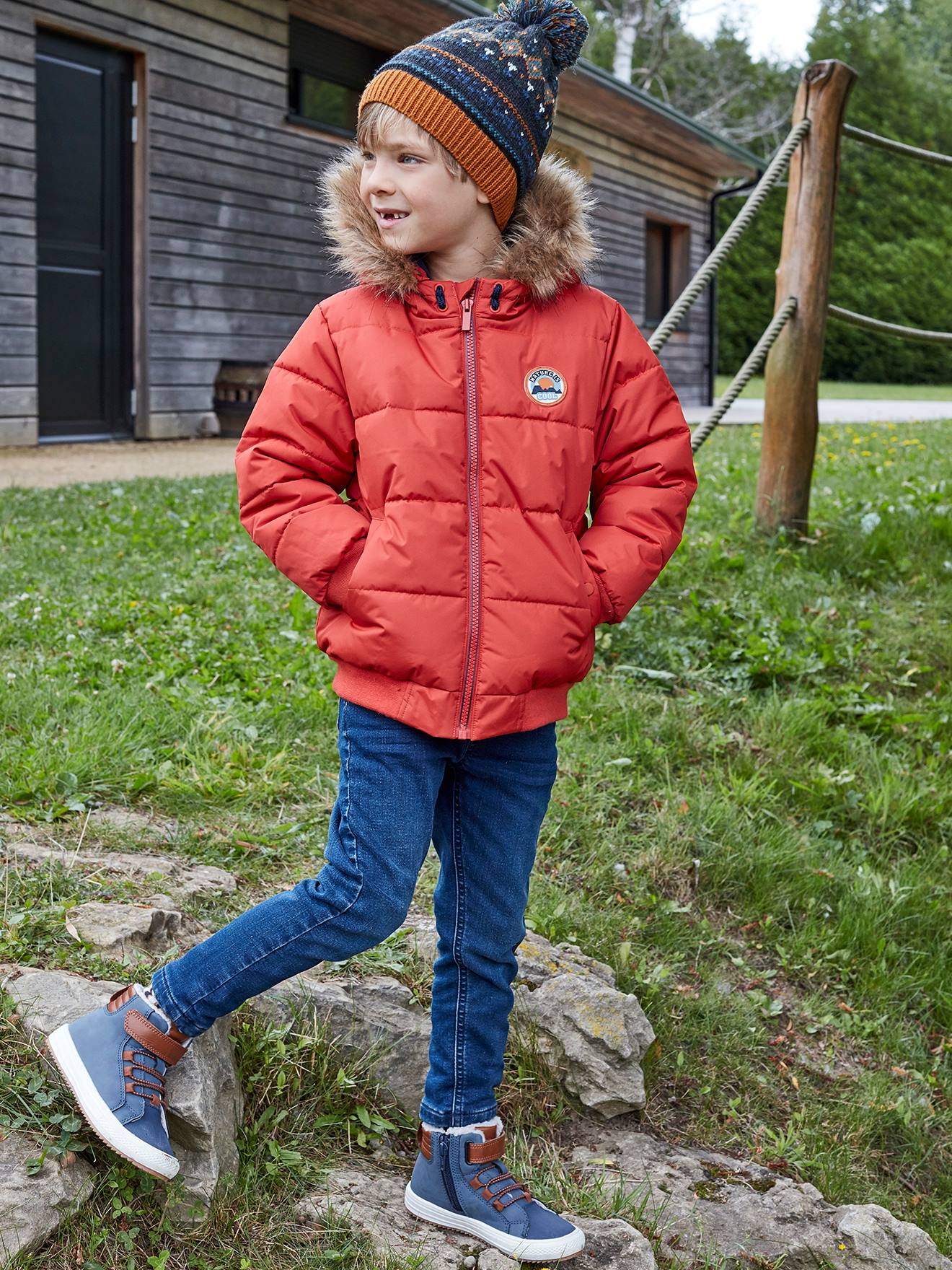 Doudoune à capuche garçon doublée maille polaire rouge orangé vif