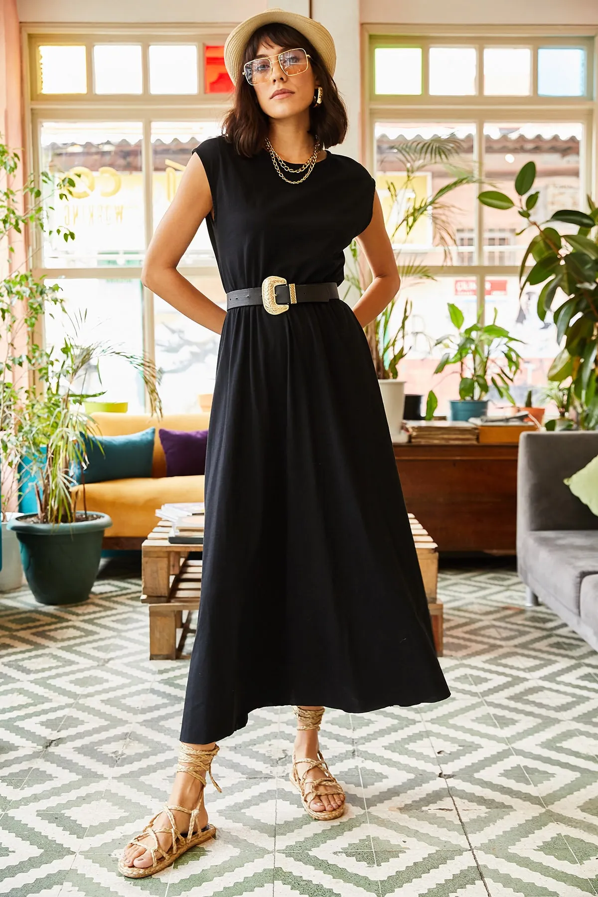 Olalook  Damenkleid aus gekämmter Baumwolle mit elastischem Bund in Schwarz ELB-19001509