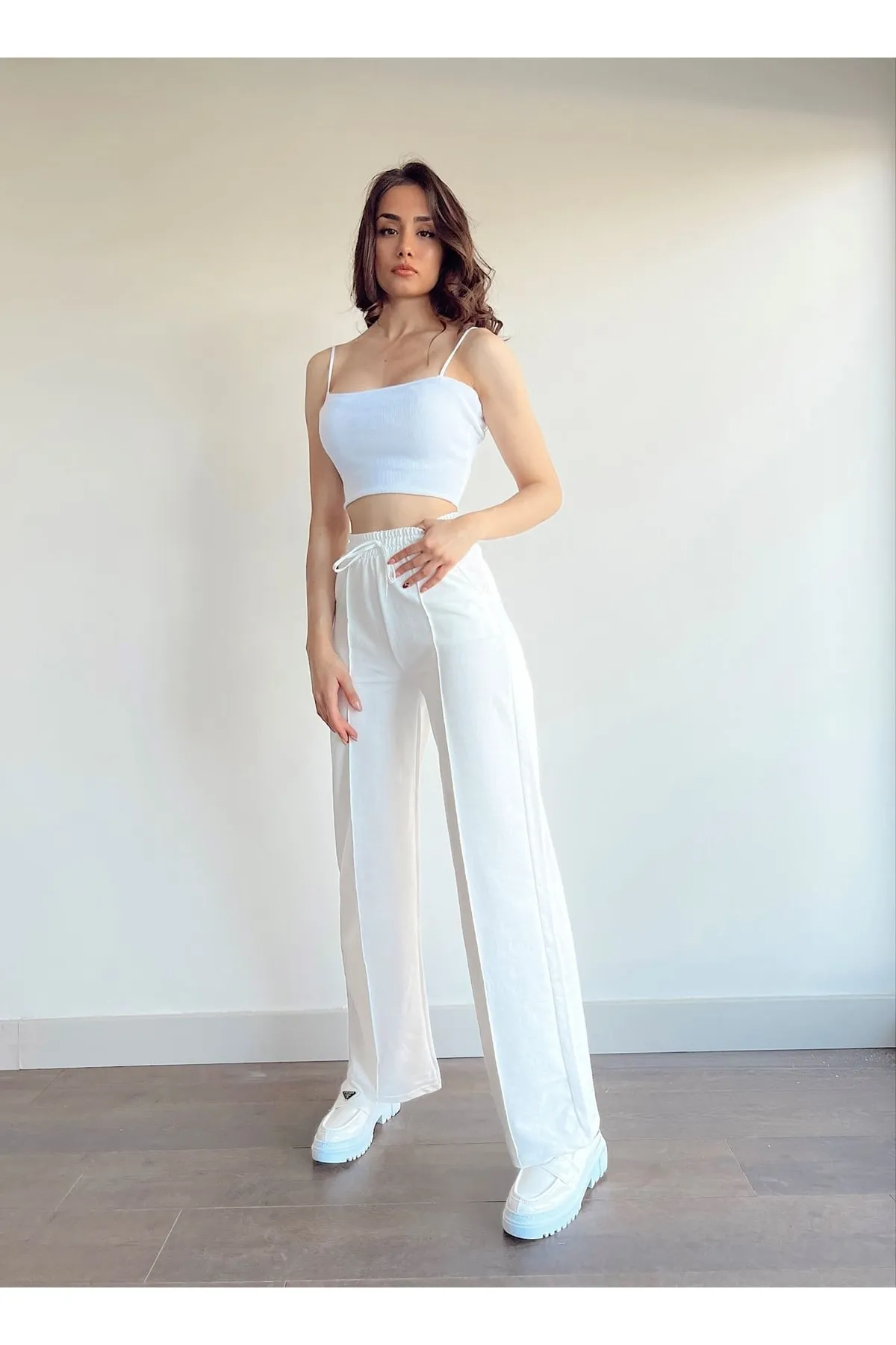 IŞILDA  Damenbekleidung, lockere Hose mit elastischem Bund