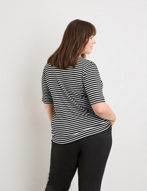 Henley Shirt mit Ringel-Dessin
