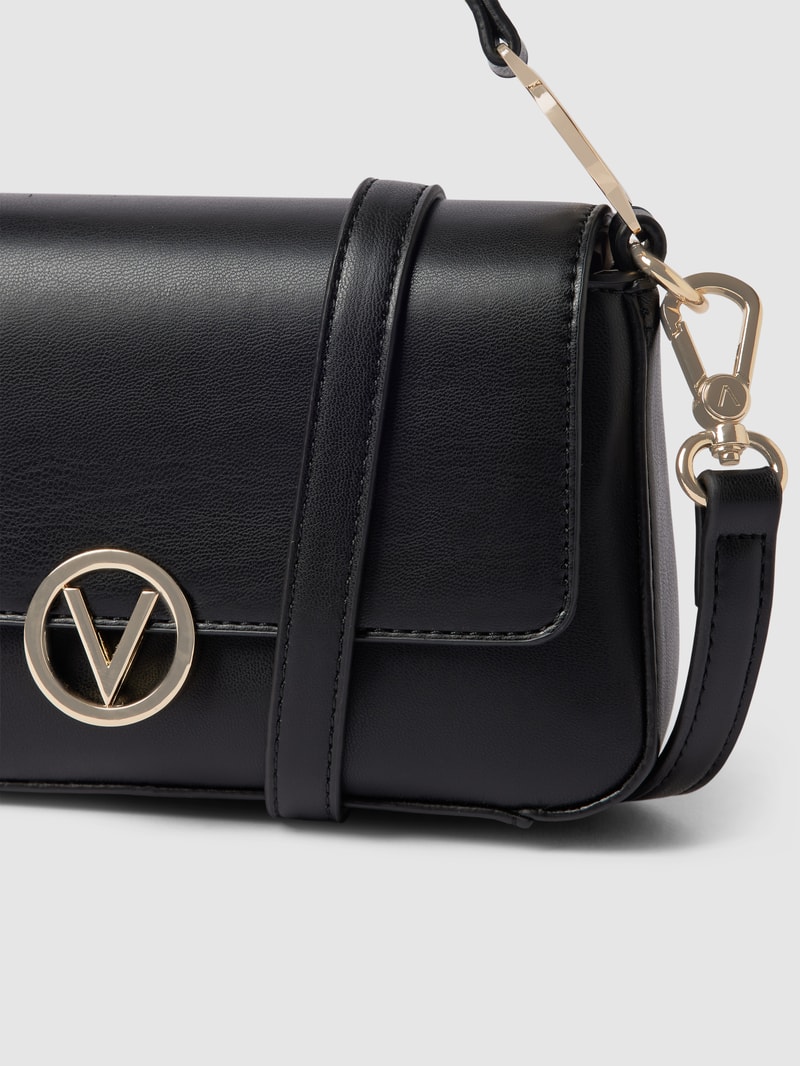 Schultertasche mit Label-Detail Modell 'JULY' in schwarz