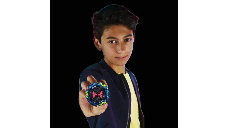 Hasbro - Beyblade Burst QuadStrike Starter Pack, 1 Stück, sortiert