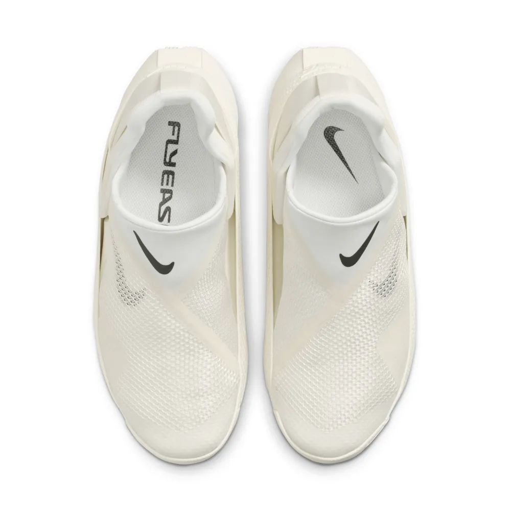 Nike Go FlyEase DR5540-105 / braun