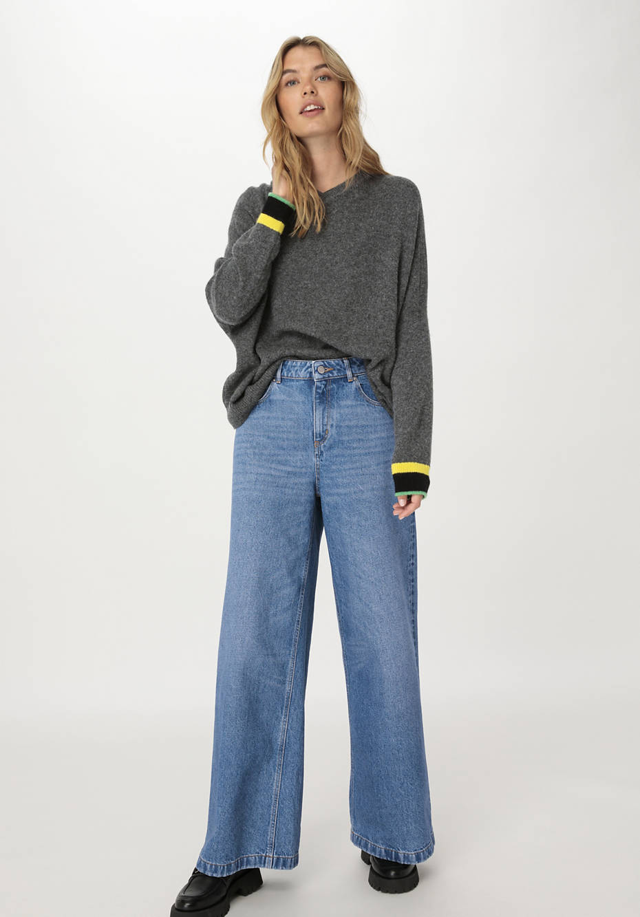 WUNDERKIND X HESSNATUR V-Pullover aus reinem Royal Alpaka