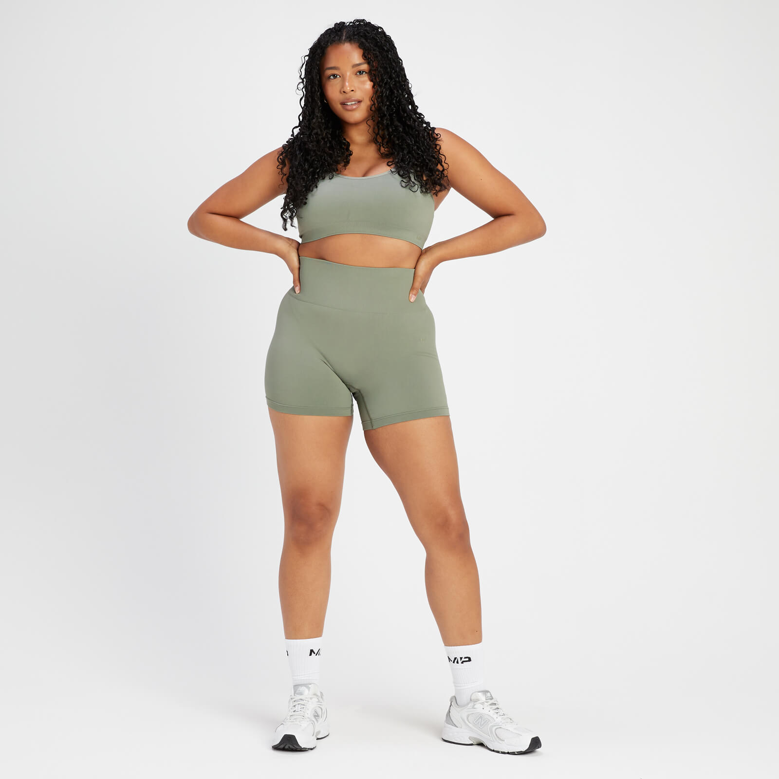 Short moulant sans coutures MP Rest Day pour femmes – Taupe foncé