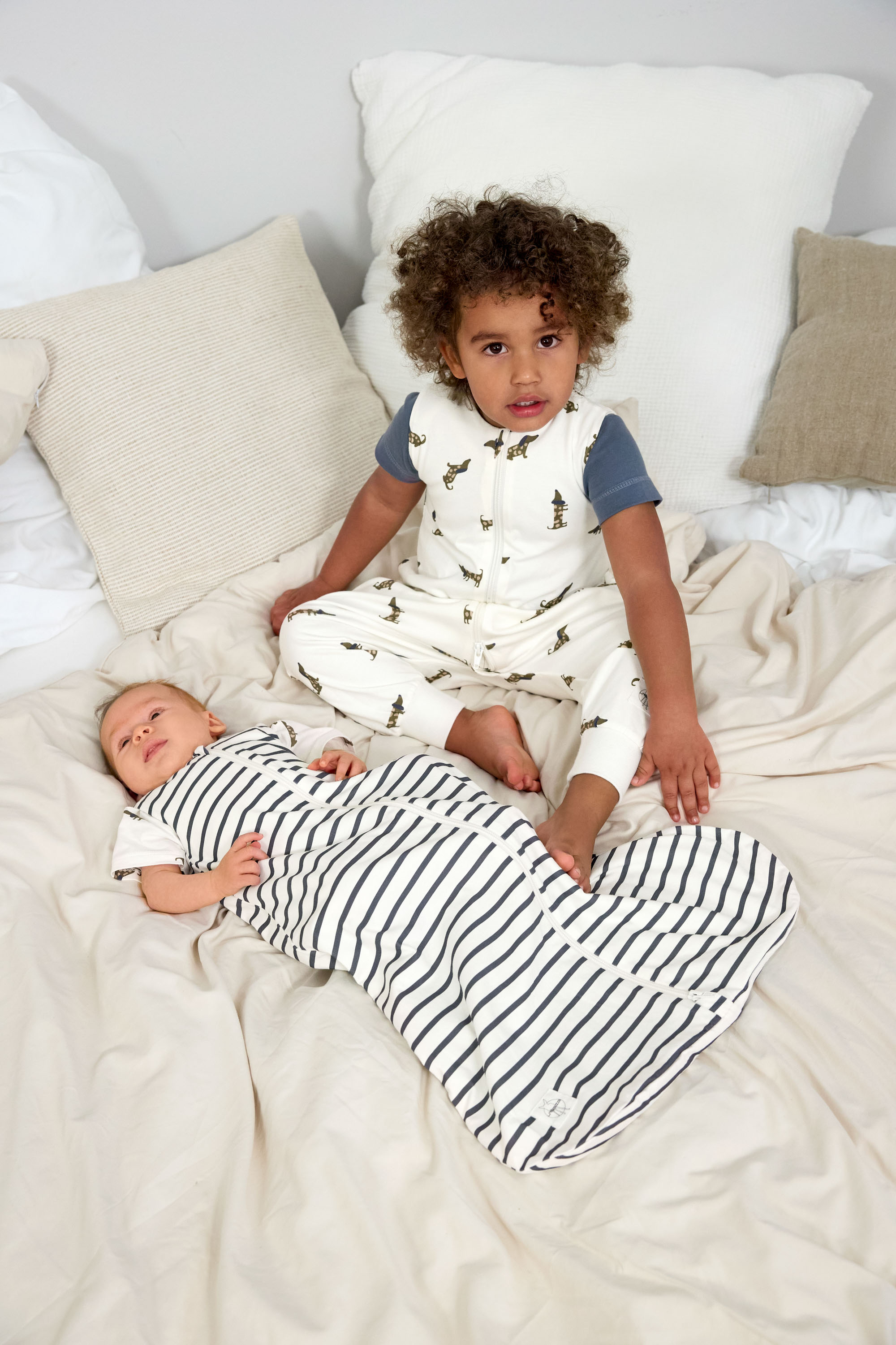 Baby Schlafsack 1,0 TOG - Bio Baumwolle, Gestreift Blau