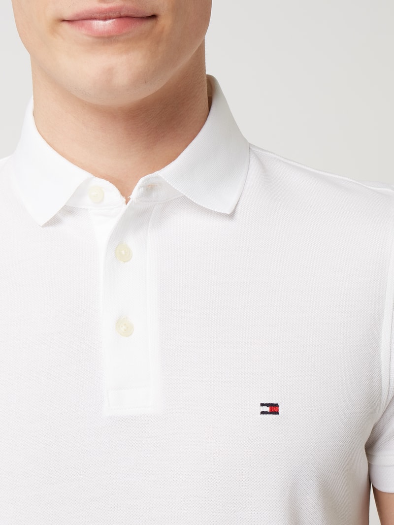 Slim Fit Poloshirt mit Stretch-Anteil in weiß