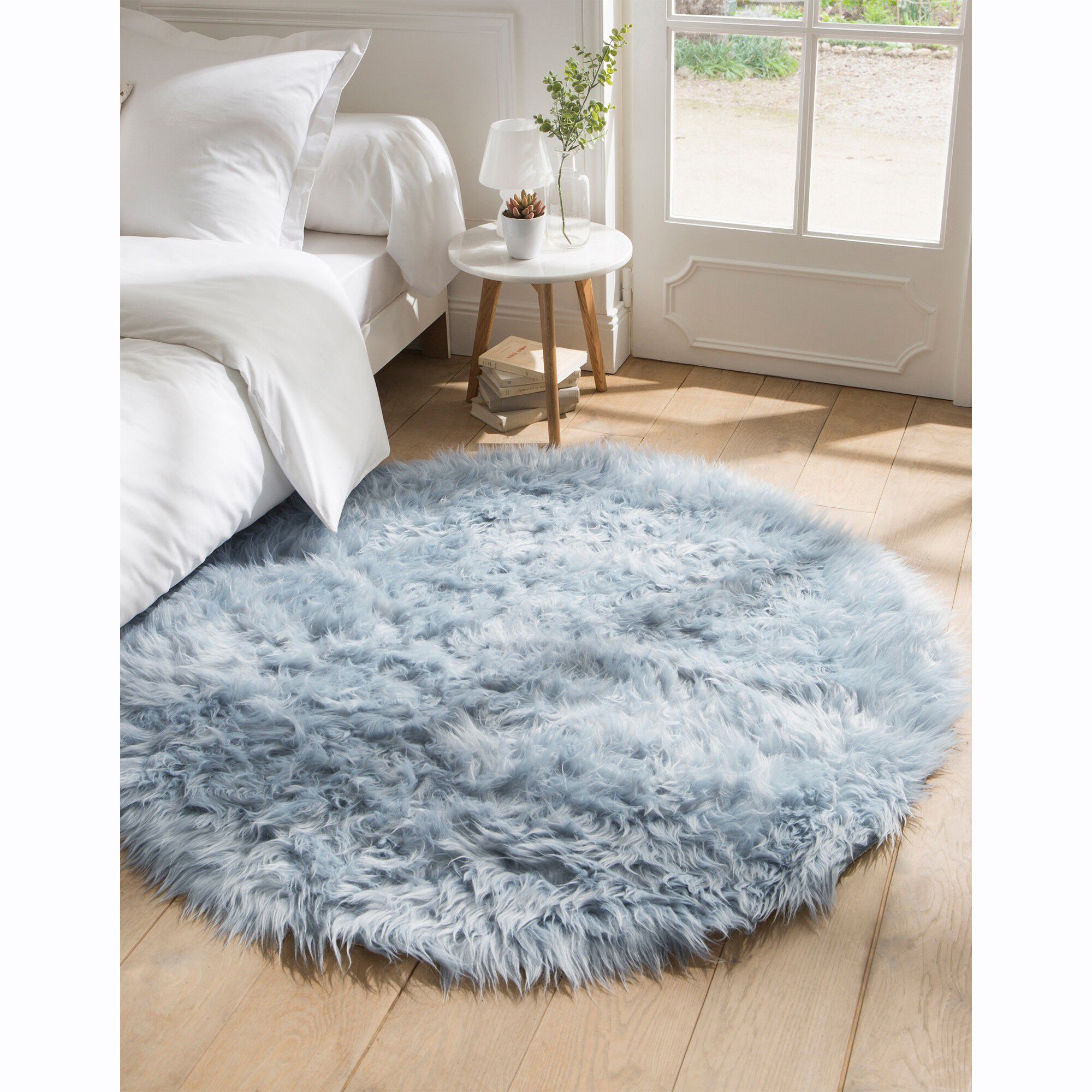 Tapis rond poils longs